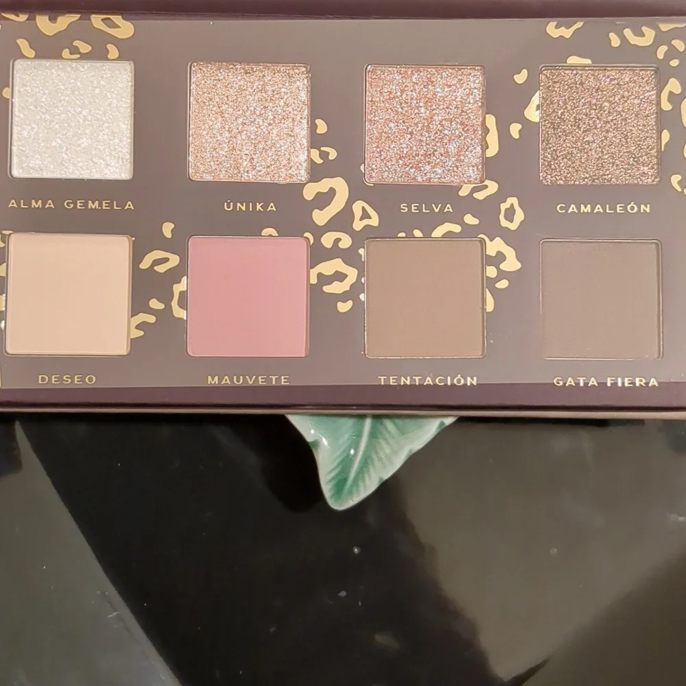 Eyeshadow Palette